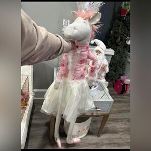 Large princess unicorn